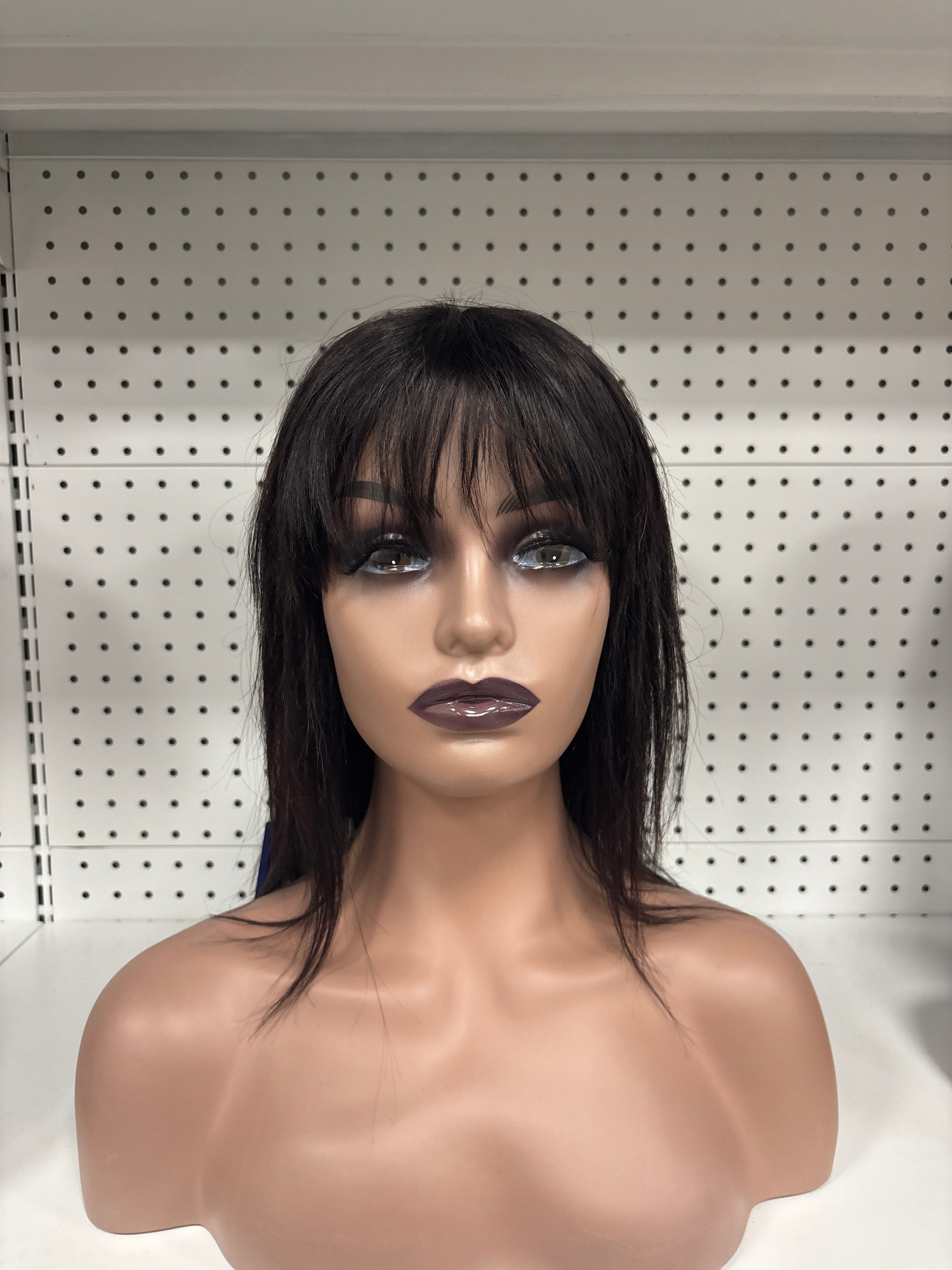 12-Inch Black Straight HD Lace Front Wig – Sleek, Natural & Lightweight